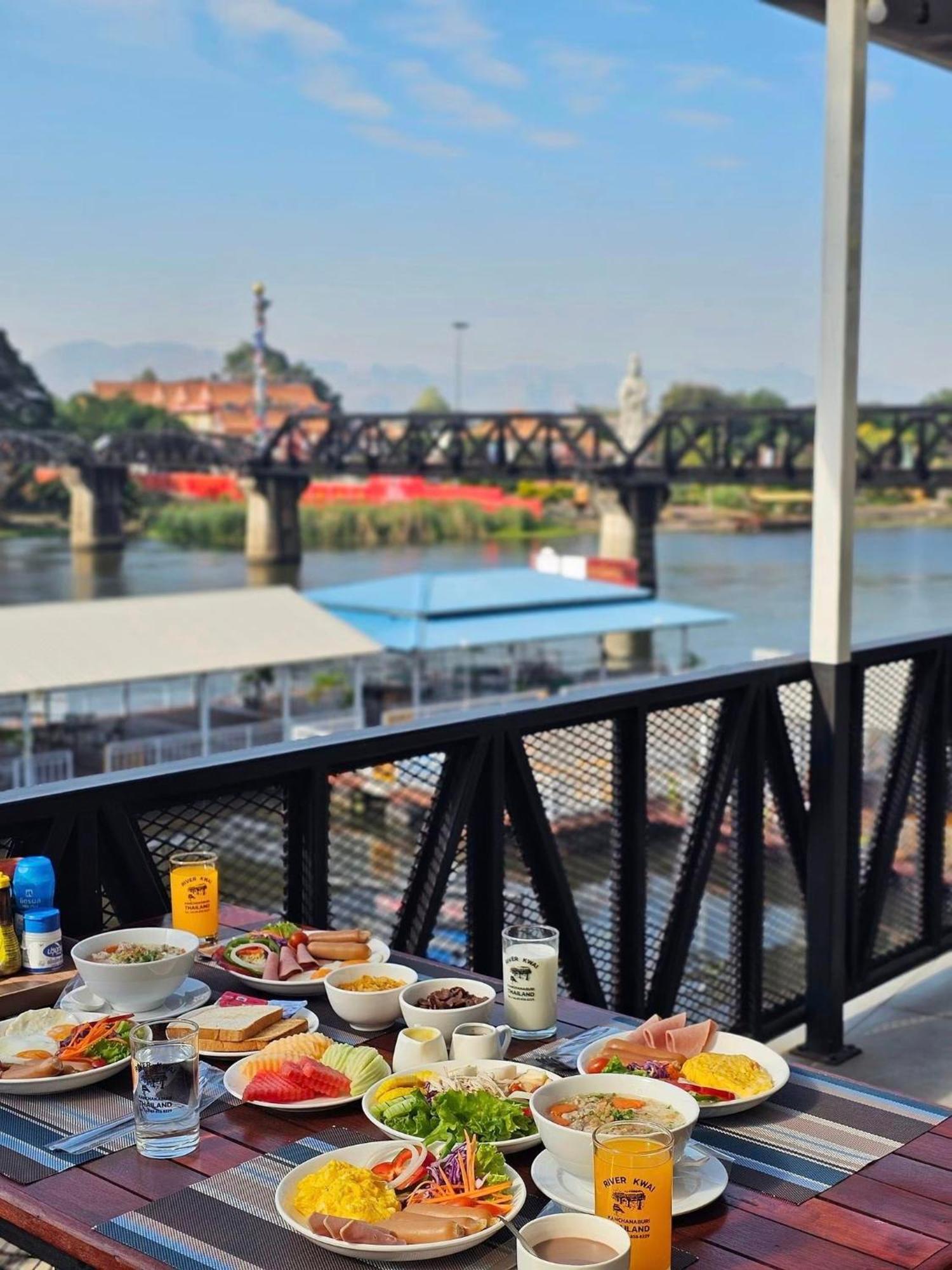 River Kwai View Hotel - Sha Extra Plus Certified Kanchanaburi Ngoại thất bức ảnh